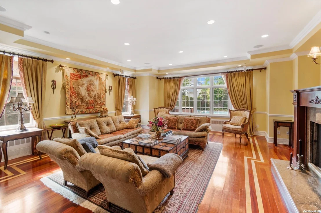 Photo of 5 Center Drive