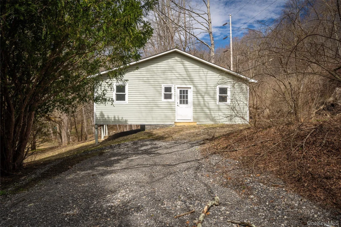 Photo of 4523 Route 199