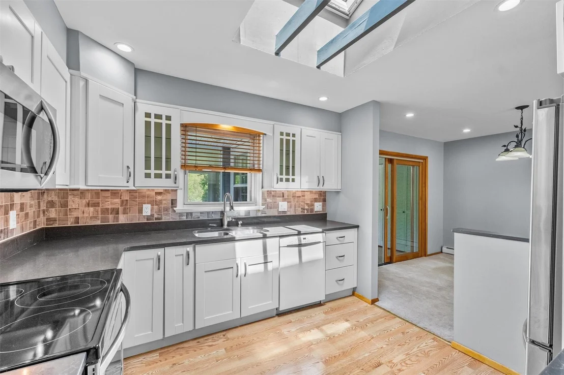Photo of 8 Cameron Lane