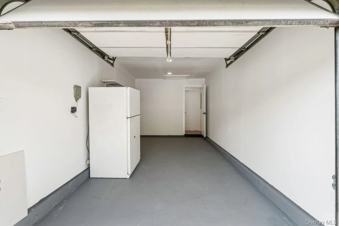 Photo of 98 Rose Place
