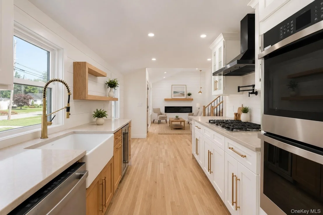 Photo of 933 Thompson Drive