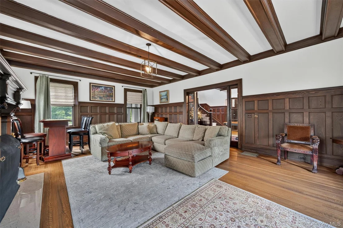 Photo of 157 Arcadia Road