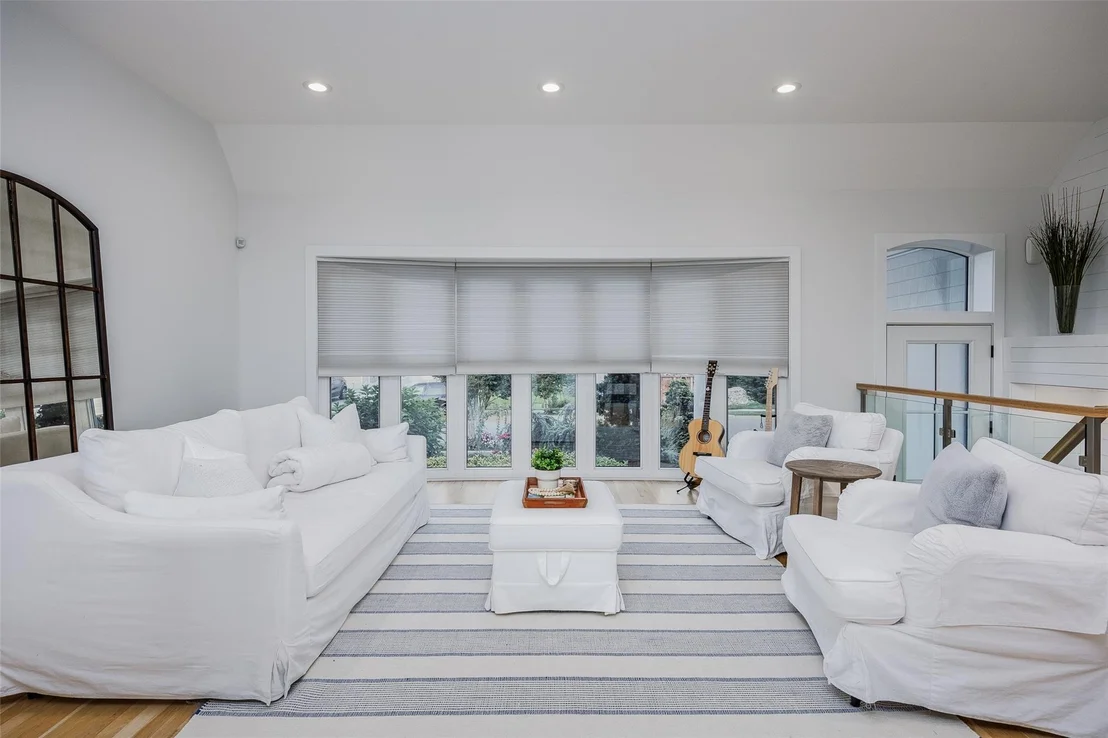 Photo of 2904 Harbor Road