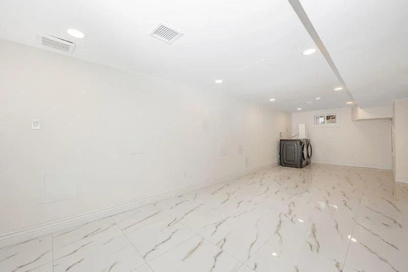 Photo of 175 Wright Avenue