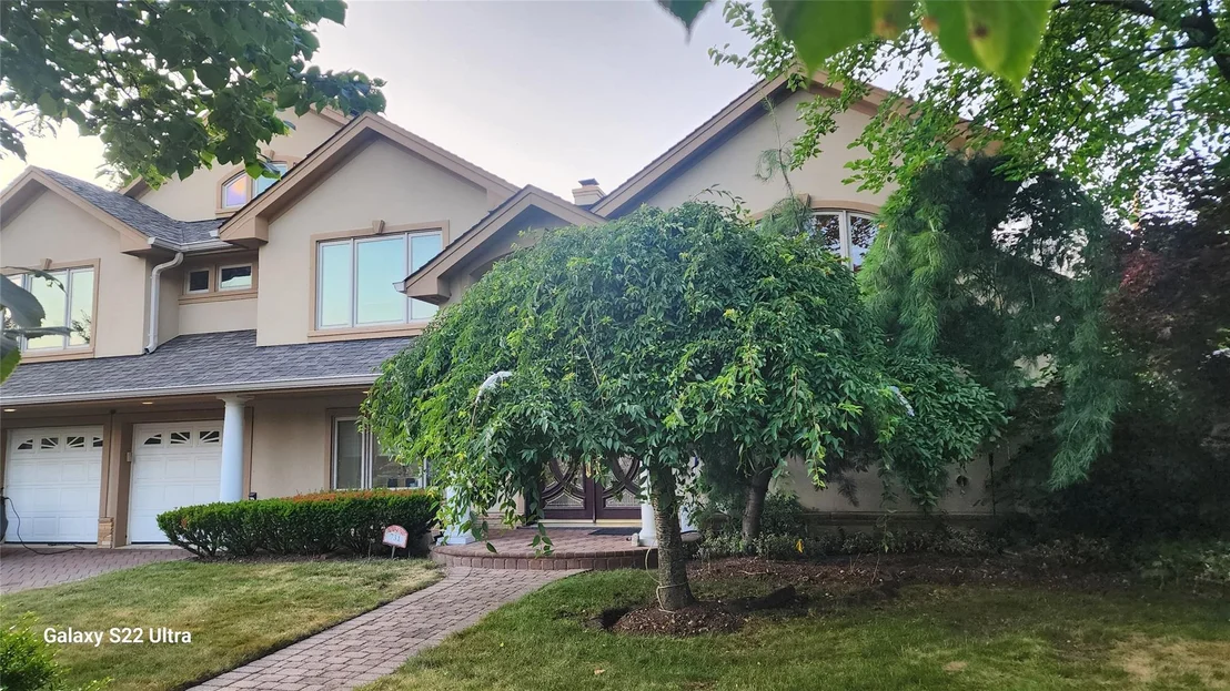 Photo of 731 Carlisle Road