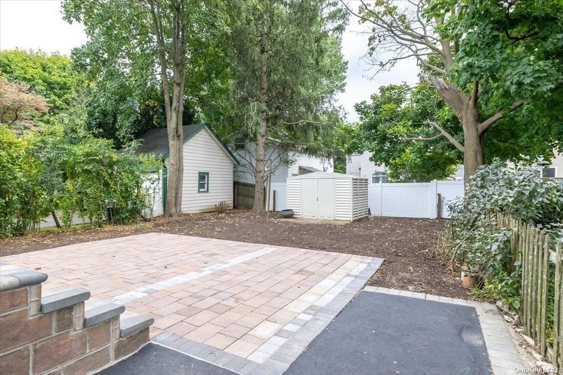 Photo of 187 Plainview Road