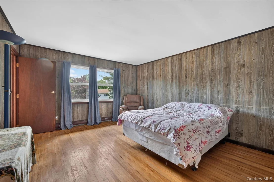 Photo of 33 Winchester Drive