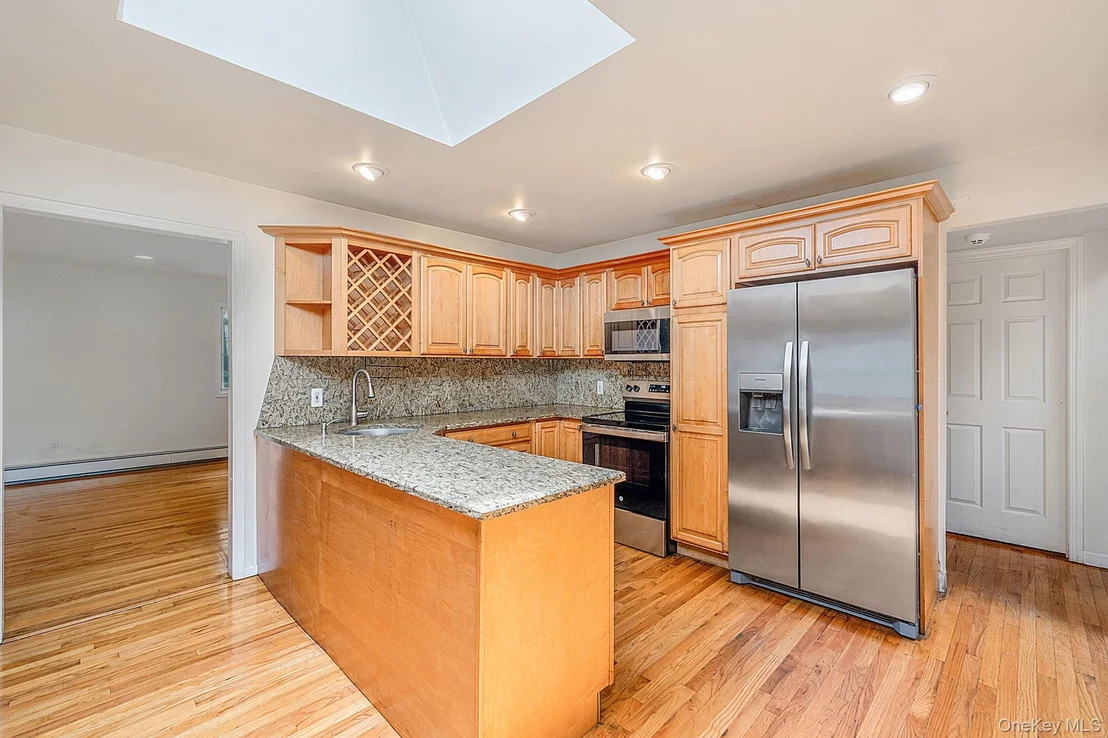 Photo of 61 Ledgewood Drive