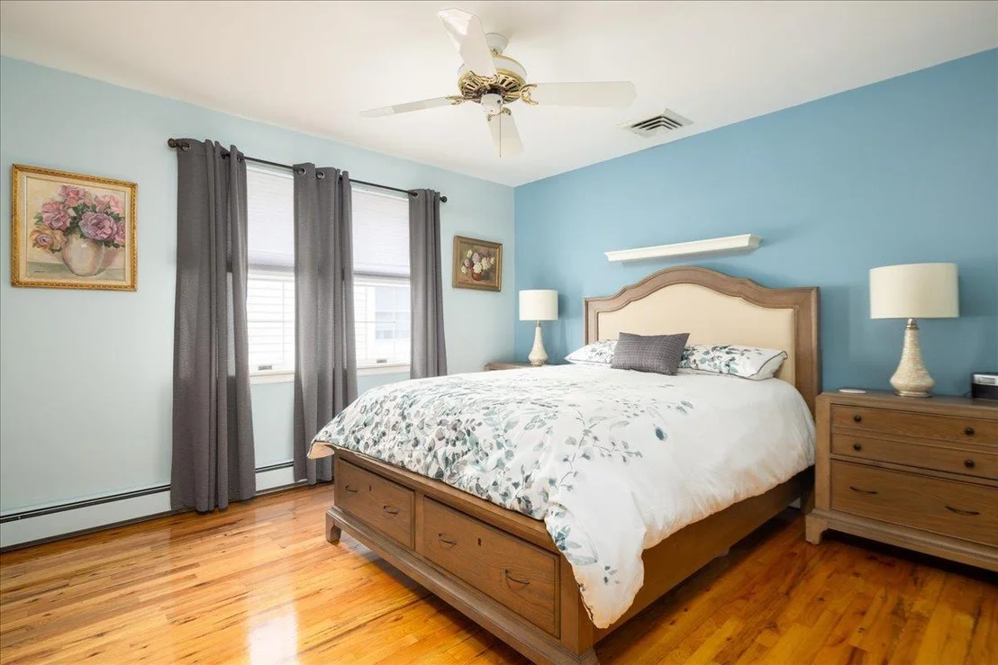 Photo of 897 Second Avenue