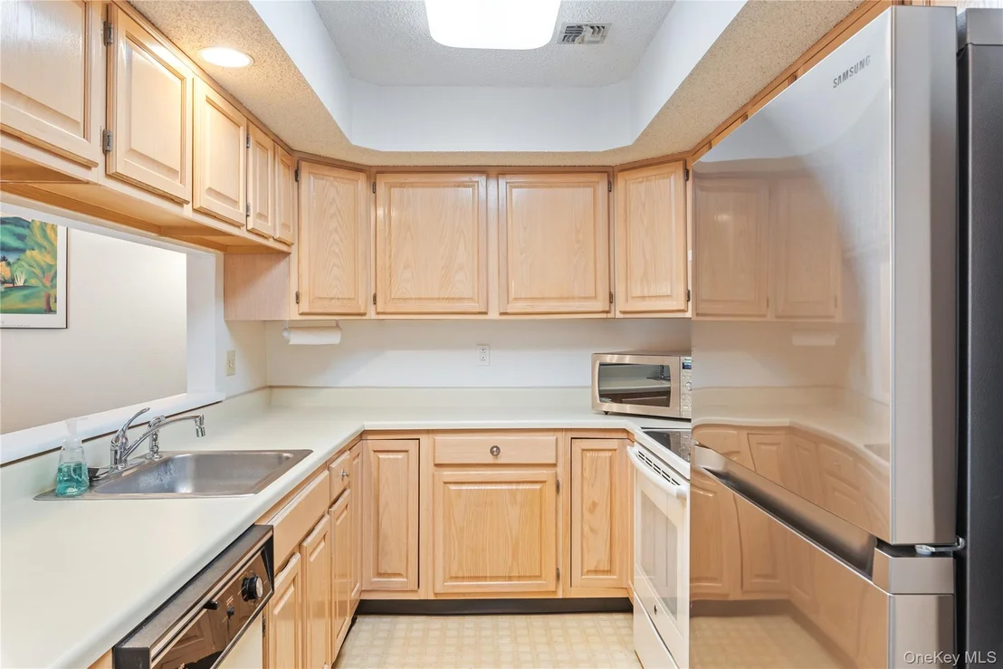 Photo of 5 Spruce Ridge Drive