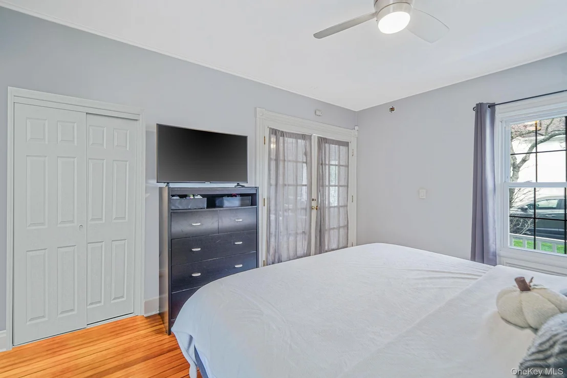 Photo of 45 Maple Avenue