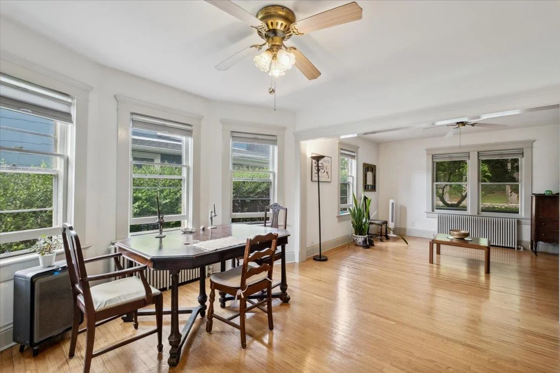 Photo of 330 Union Avenue