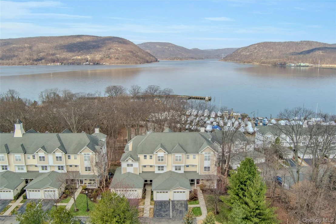 Photo of 614 Viewpoint Terrace