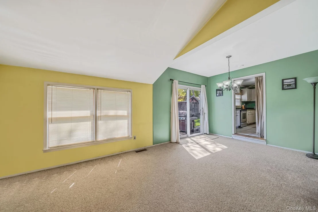 Photo of 77 Nautilus Drive