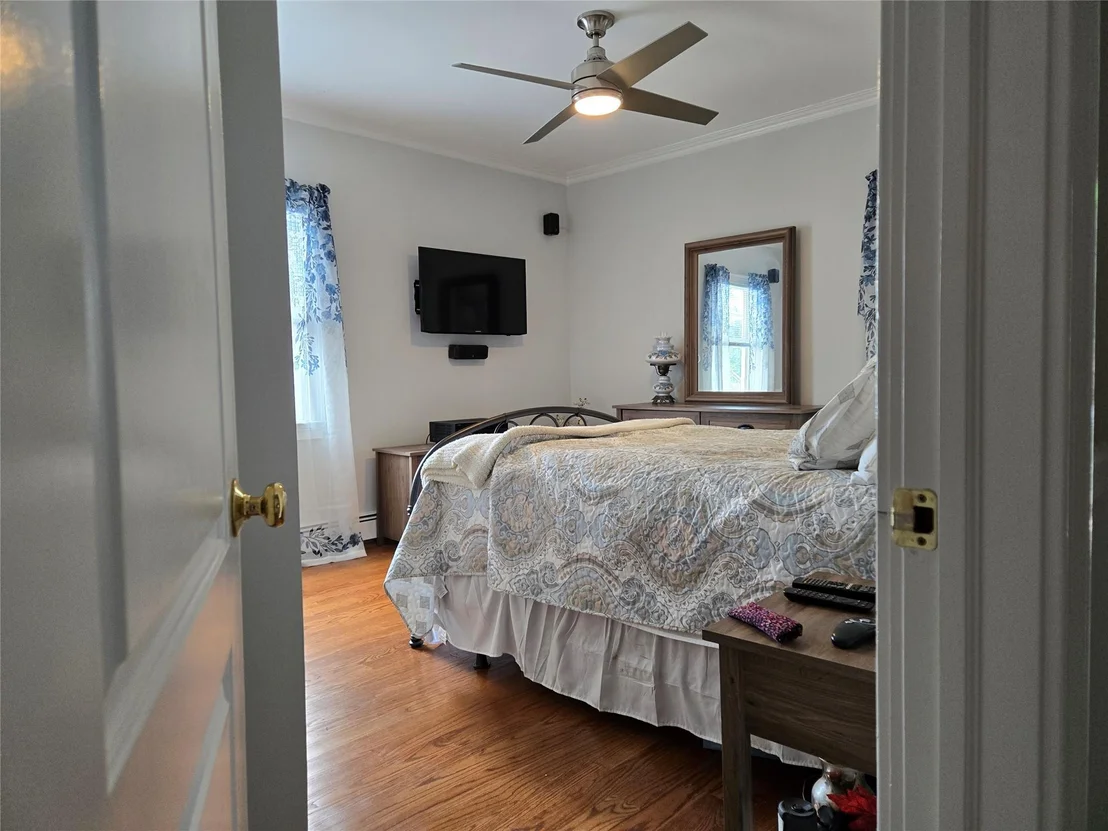 Photo of 12 Bay Front Drive