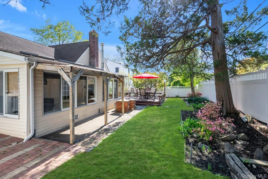 Photo of 65 Patton Boulevard
