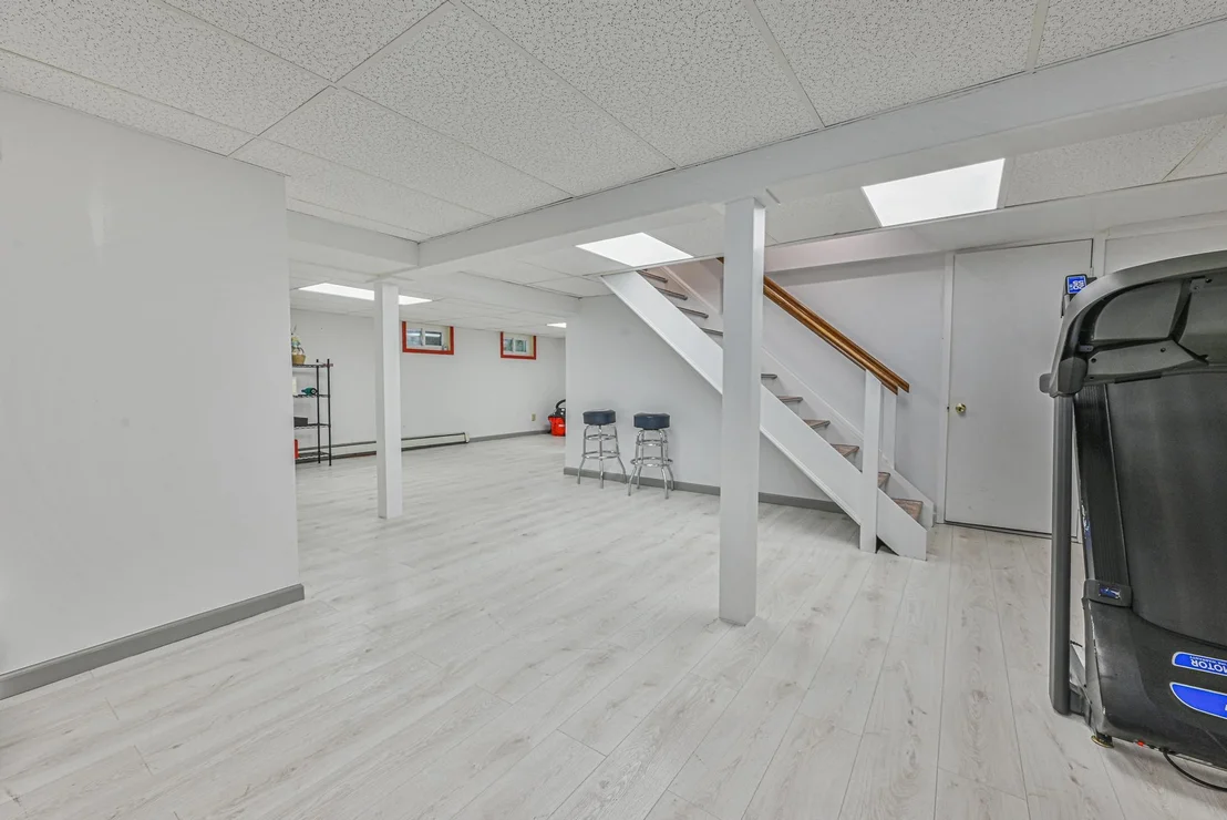 Photo of 239 Walnut Road