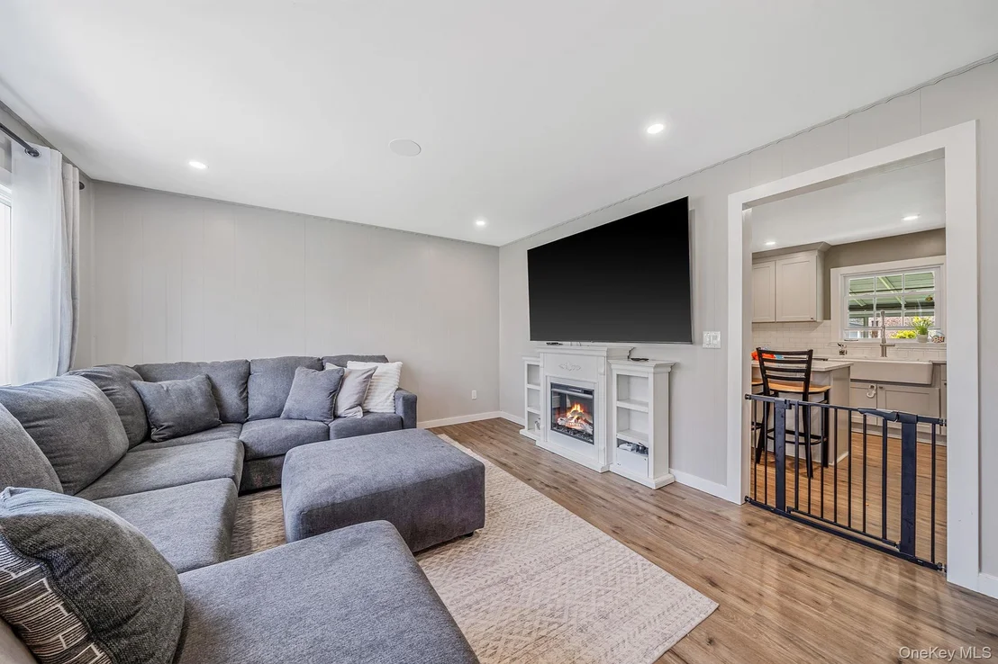 Photo of 24 Brandywine Drive