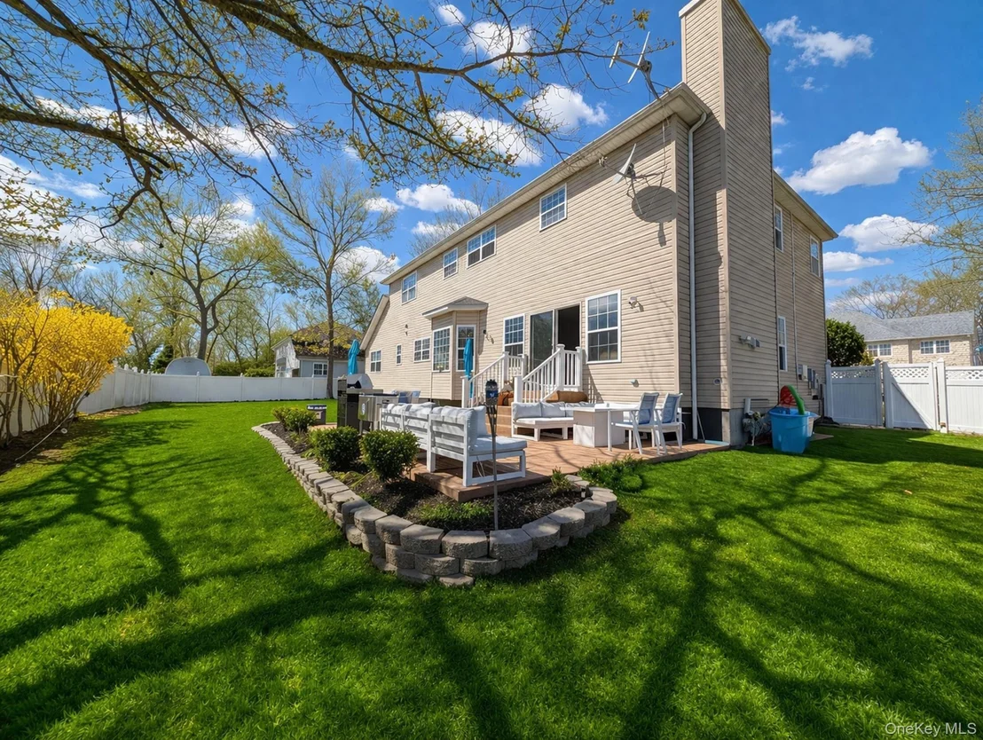 Photo of 71 Elm Avenue