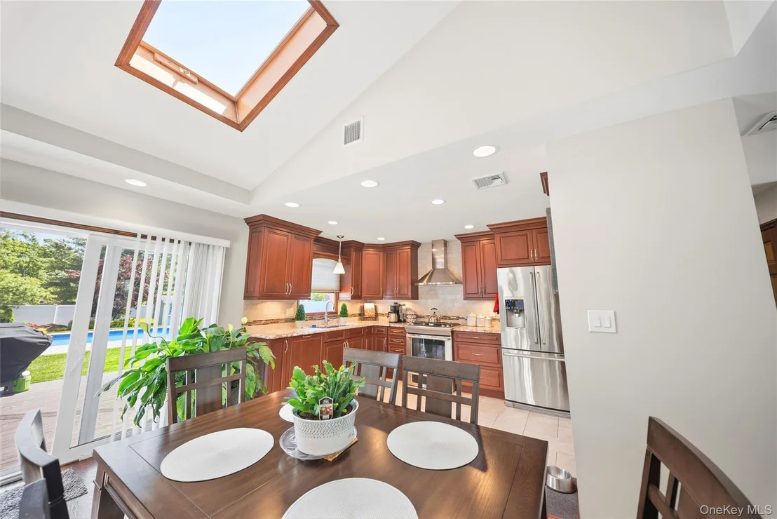 Photo of 23 Selden Boulevard
