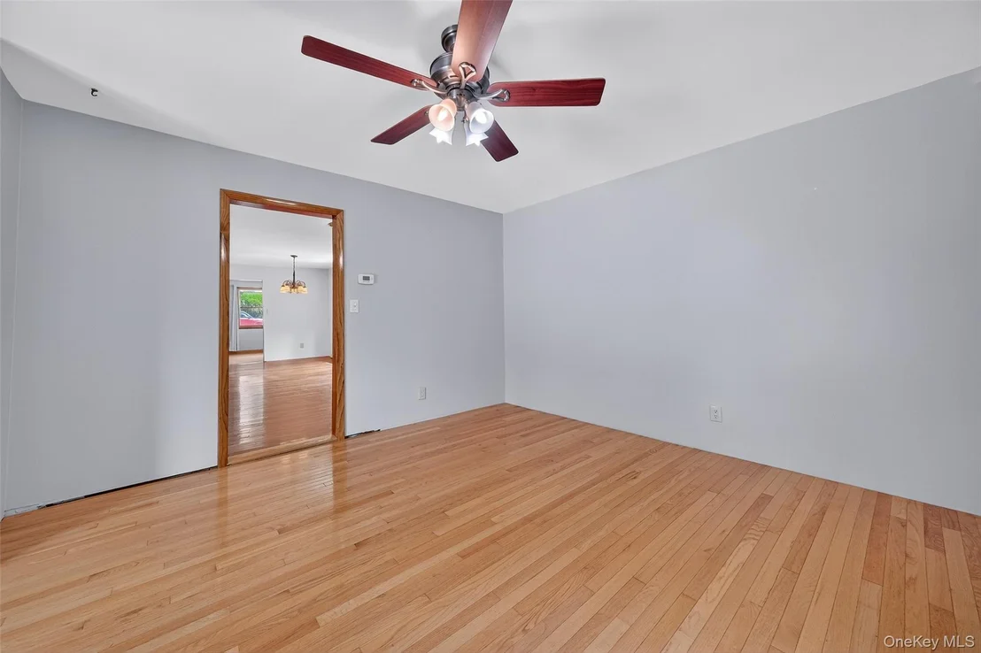 Photo of 125 Putnam Drive
