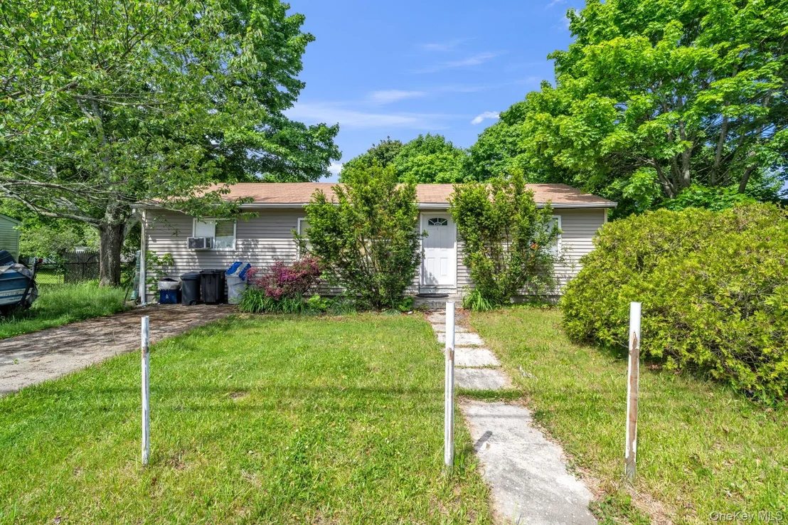 Photo of 656 Taylor Avenue