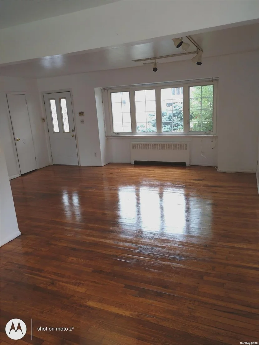 Photo of 377 Rose Street