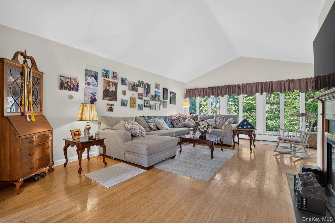 Photo of 158 High Meadows Road