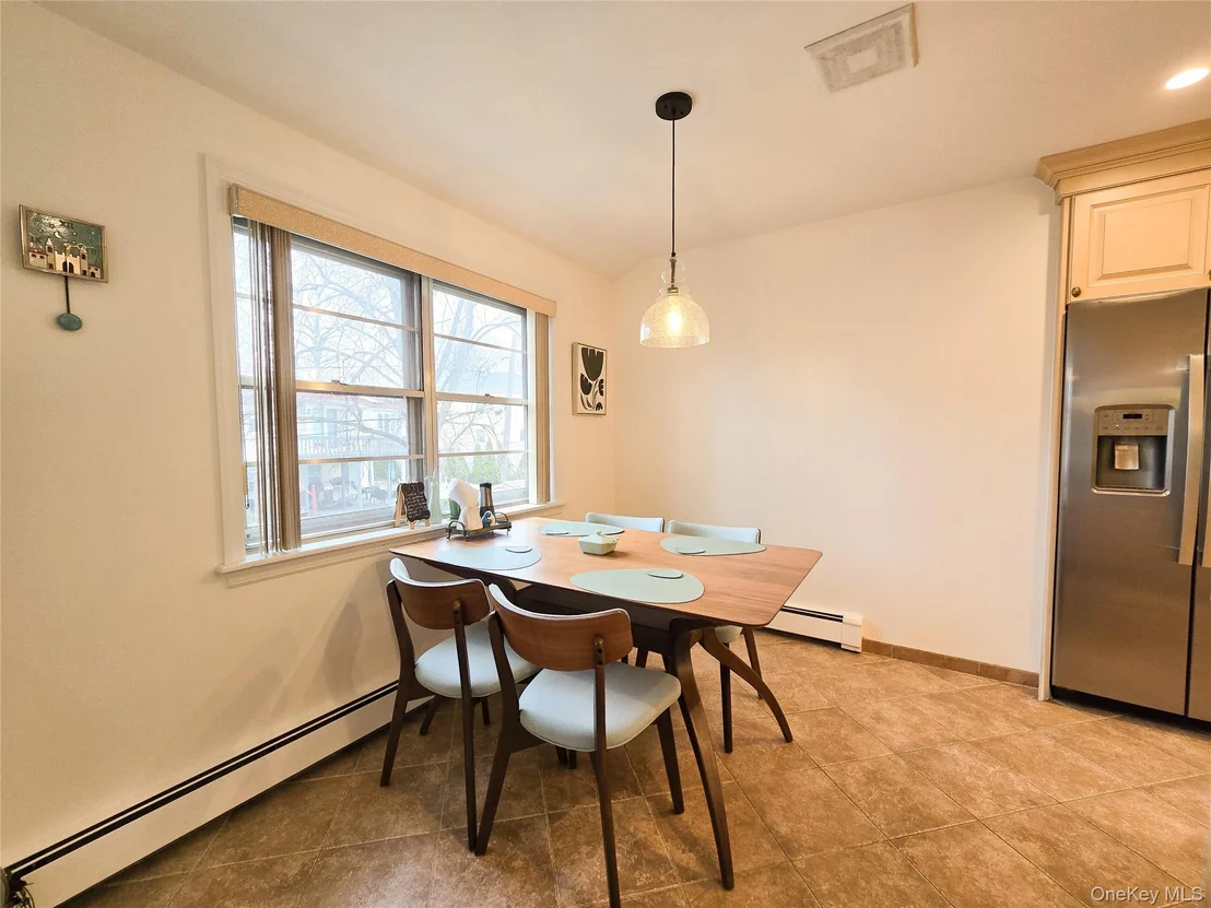 Photo of 112 Crescent Drive