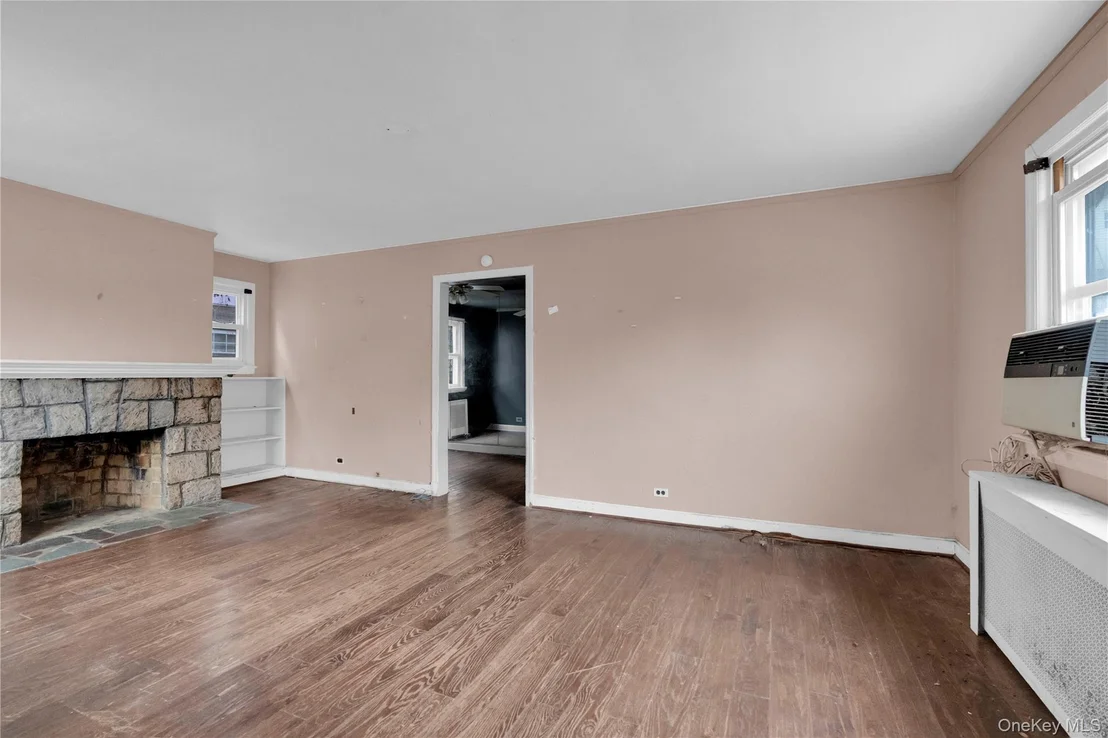 Photo of 32 Tibbetts Road
