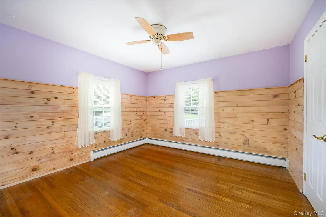 Photo of 45 Holt Road