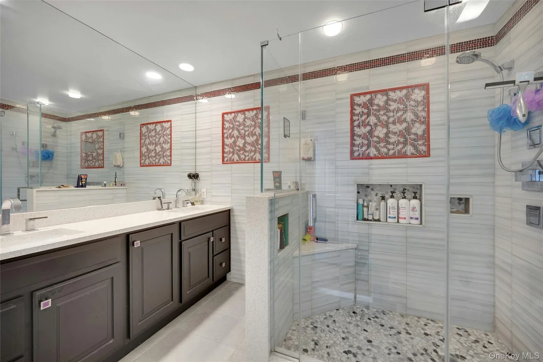 Photo of 1102 Pondside Drive