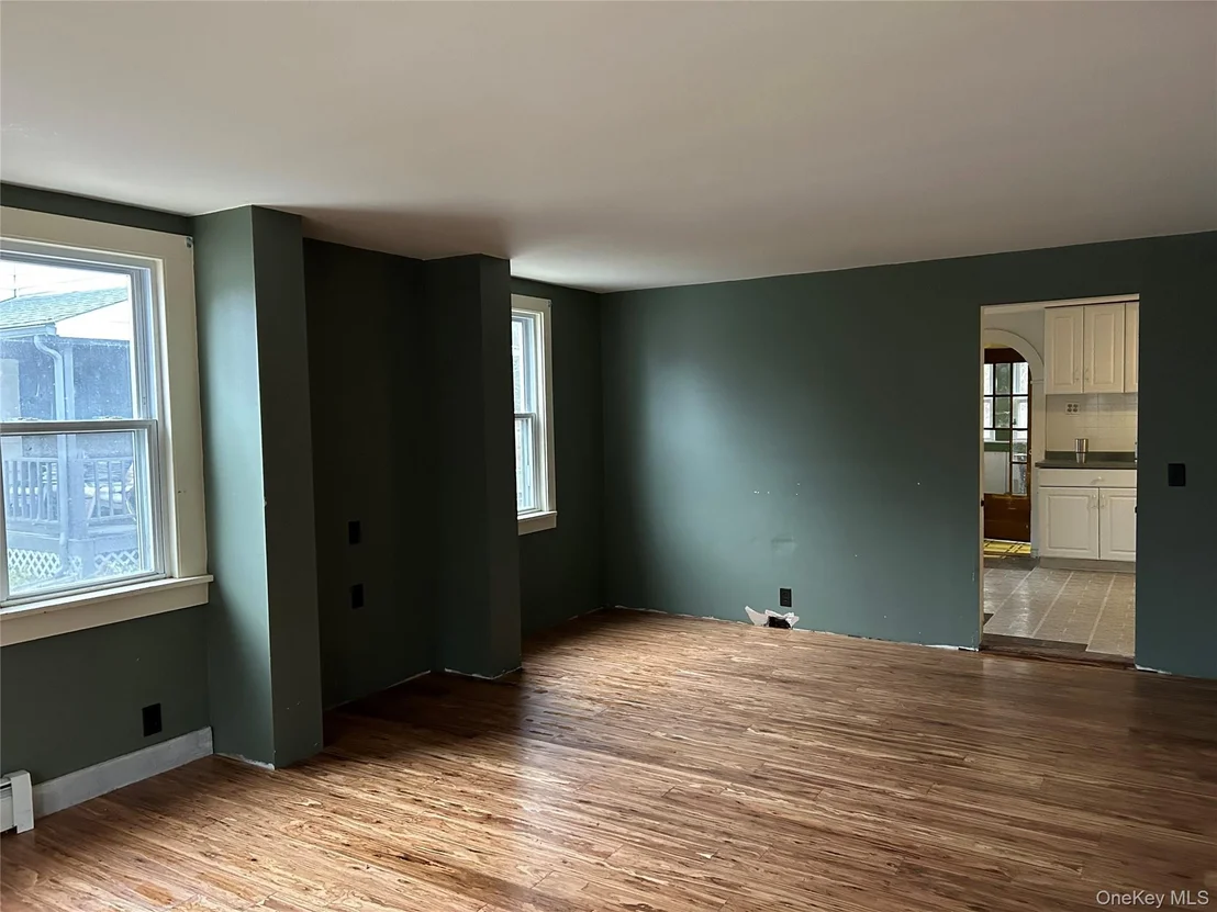 Photo of 34 Myrtle Avenue