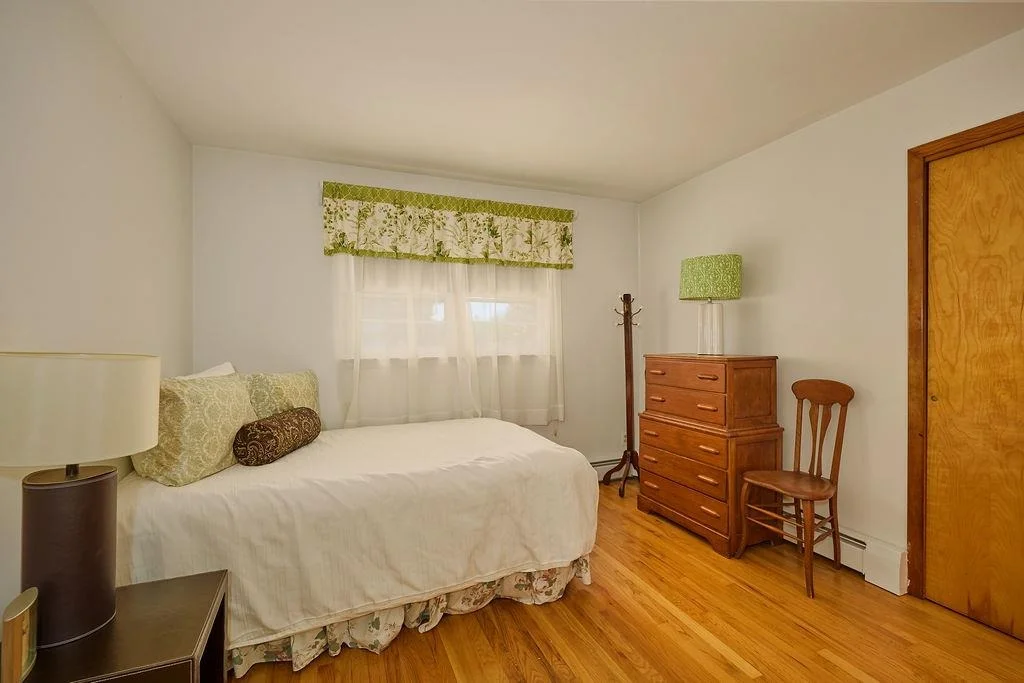 Photo of 152 Bart Drive