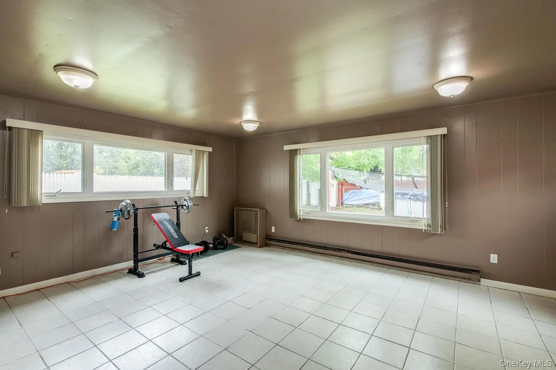 Photo of 4 Edgewood Drive