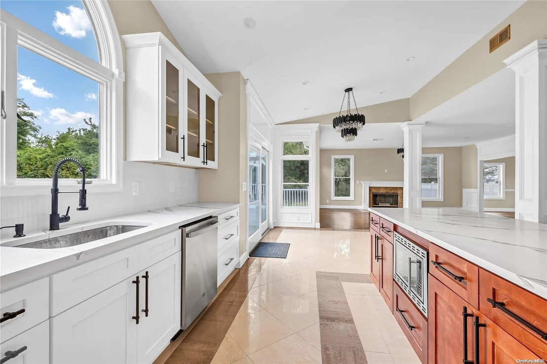 Photo of 49 Windcrest Drive