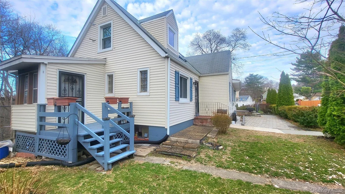 Photo of 1 Lawrence Road
