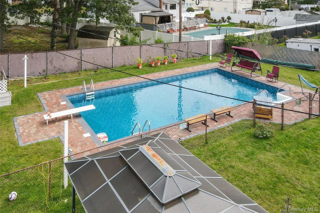 Photo of 5 Canterbury Drive