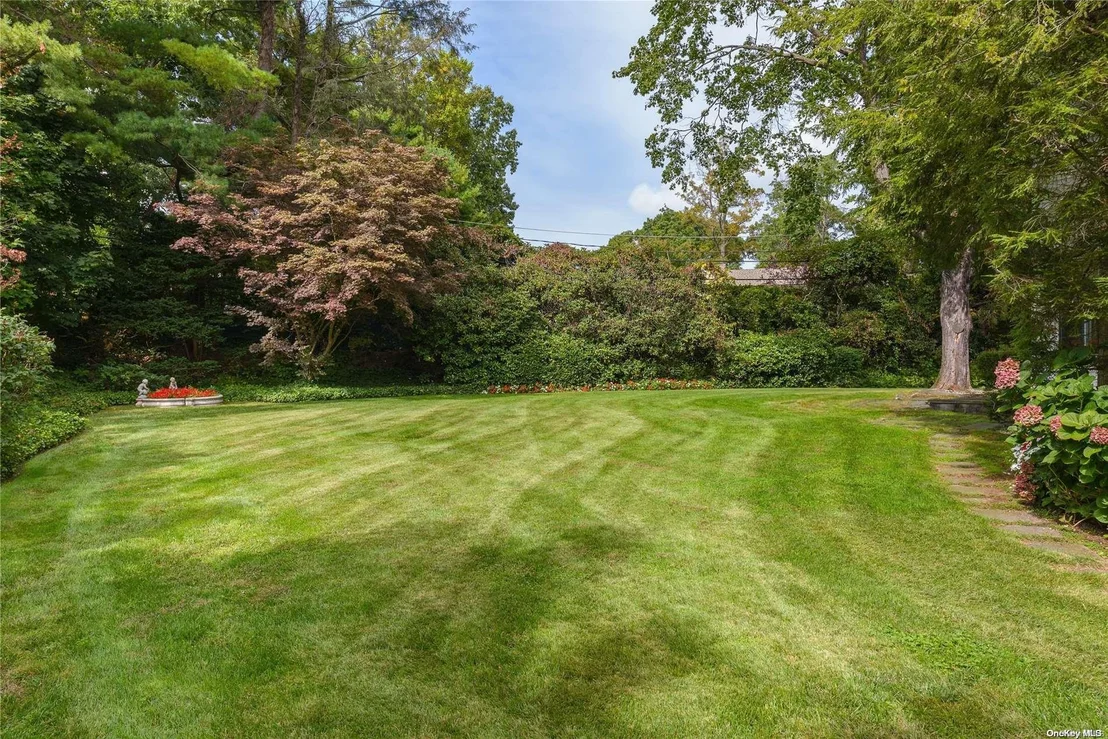 Photo of 80 Hemlock Drive
