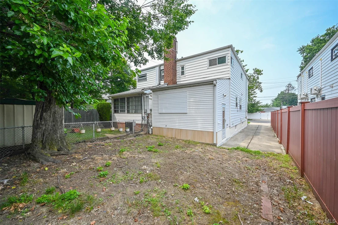 Photo of 137-10 64th Road