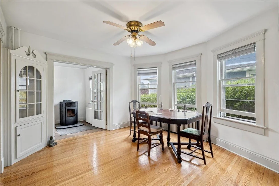Photo of 330 Union Avenue