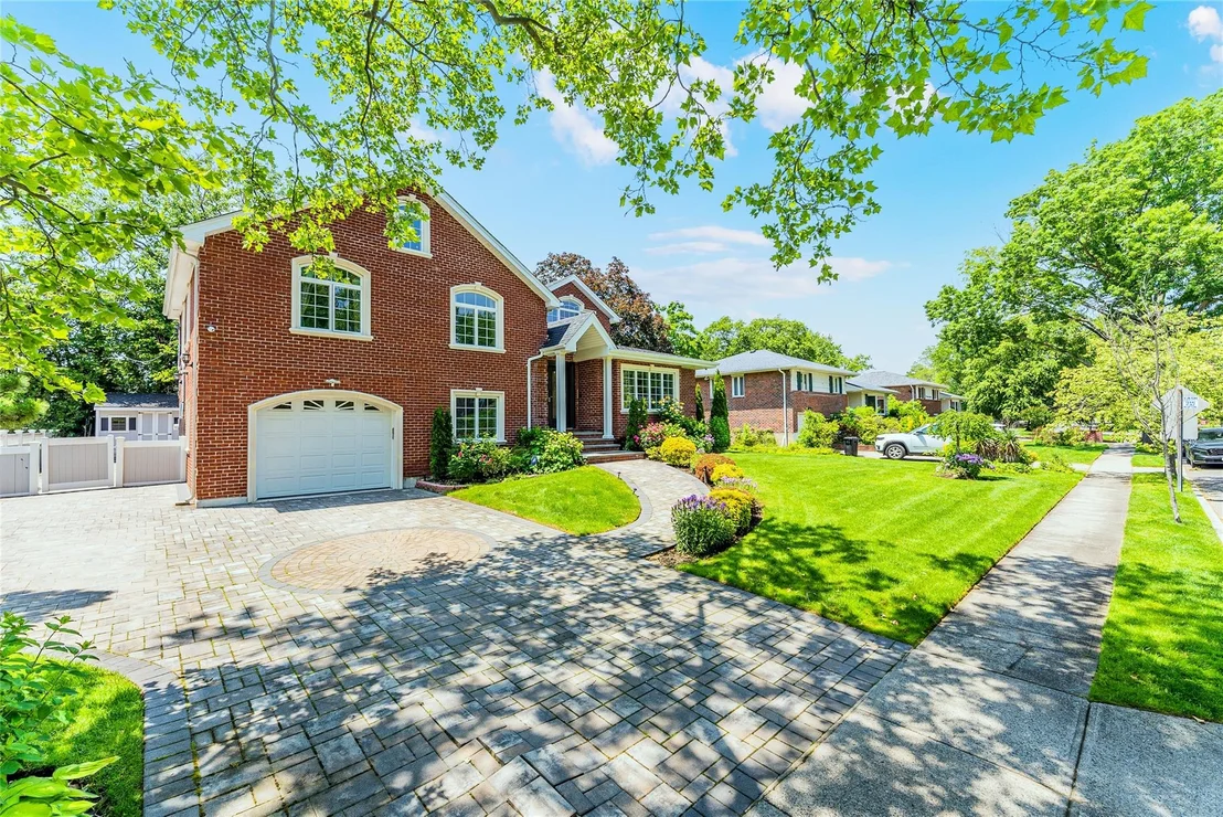 Photo of 151 Birch Drive