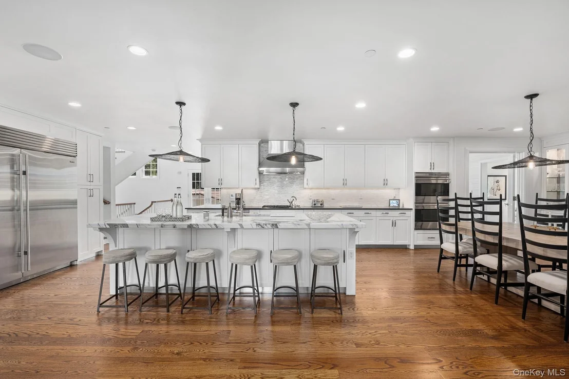 Photo of 73 Park Drive S