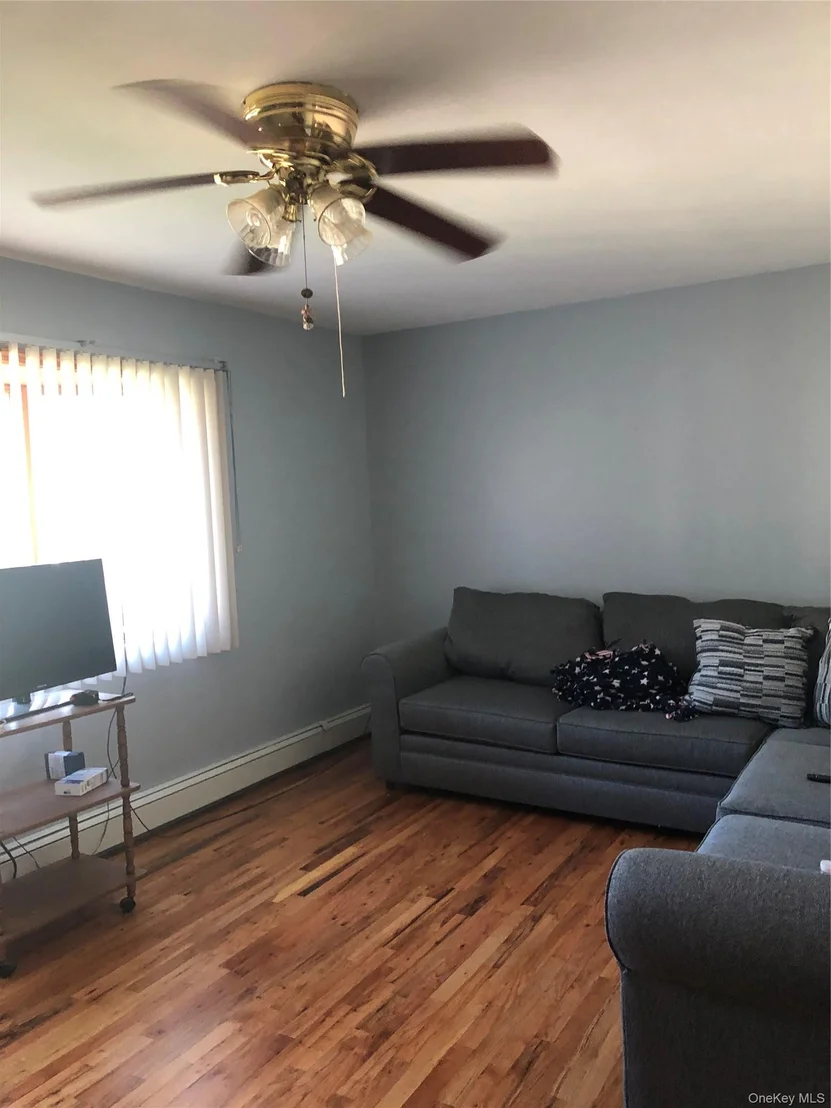 Photo of 22 Starfire Drive