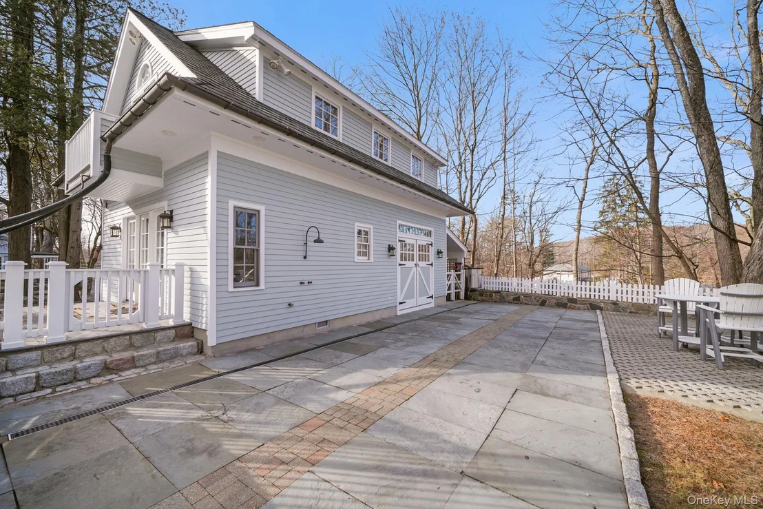 Photo of 320 Illington Road