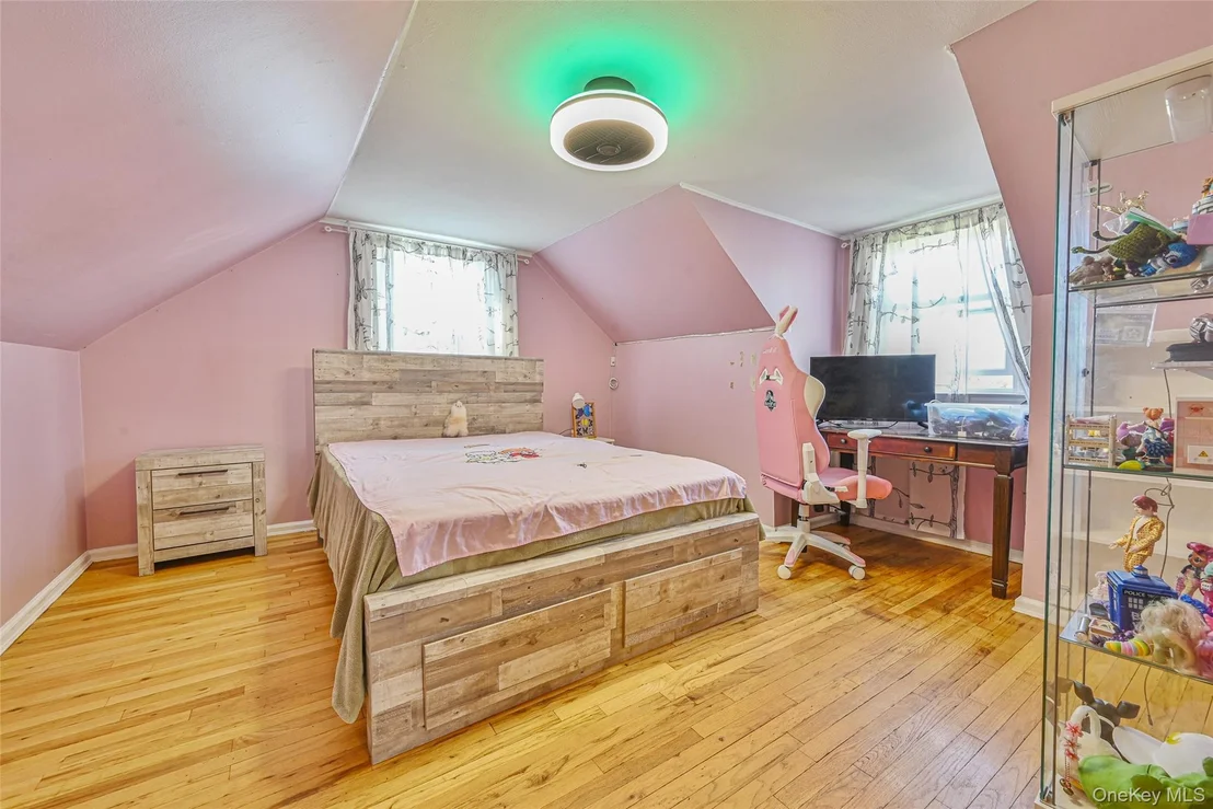 Photo of 74 Barbara Drive
