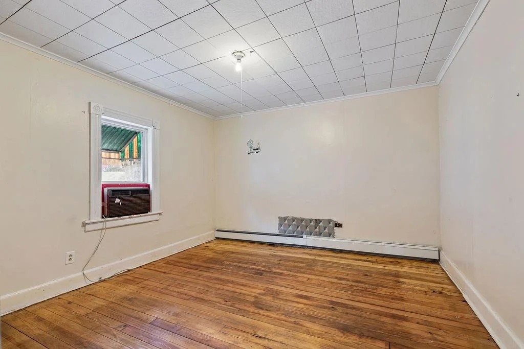 Photo of 11 Waldron Avenue