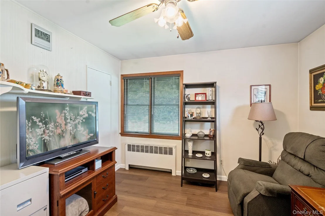 Photo of 5 Shubert Lane