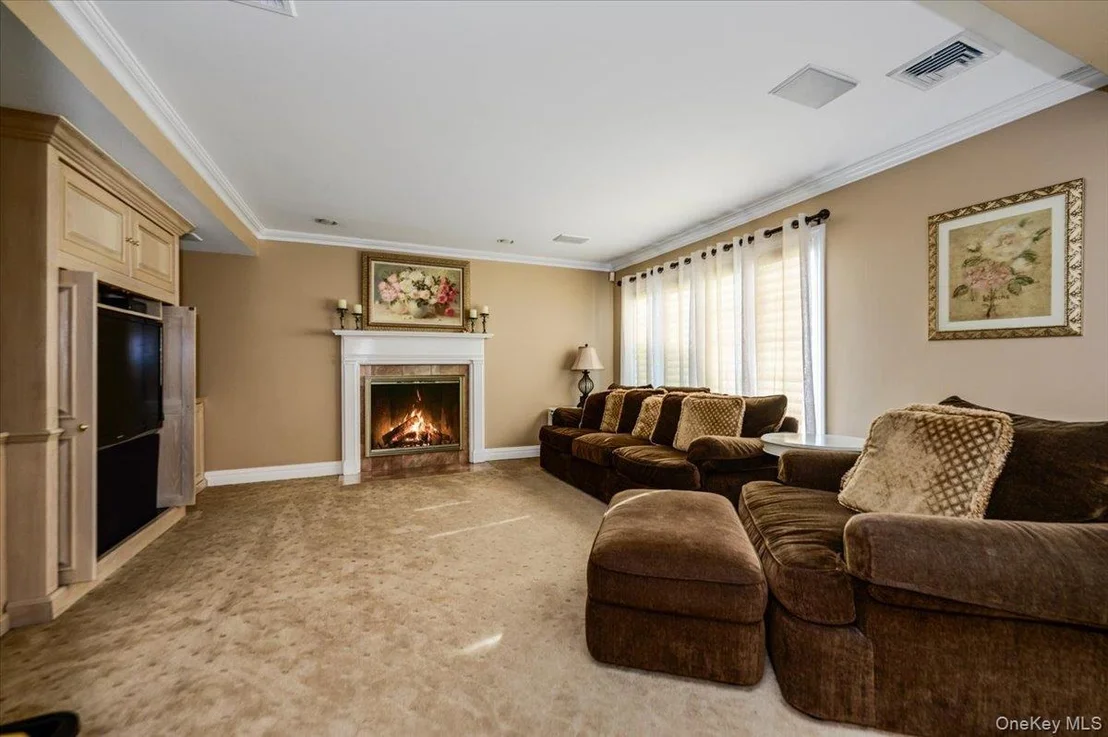 Photo of 150 Harborview Drive
