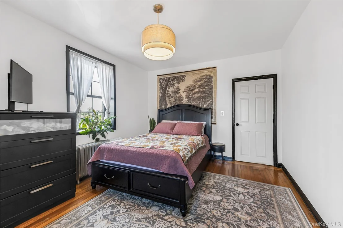 Photo of Unit 6C at 808 Bronx River Road